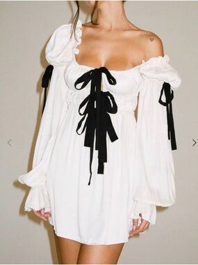Rumored White Mini Dress with Black Ribbon Ties
